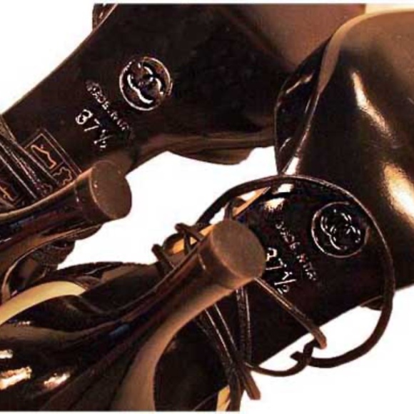CHANEL GLADIATOR STILETTOS, Sz 7.5B, HEEL 3 inch, MADE ITALY, TAGS ON NEVER WORN - Picture 5 of 14